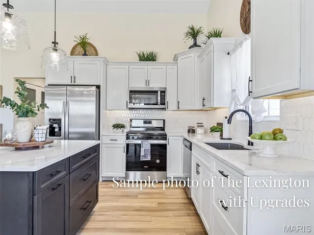 $415,950 | 347 Jenny Court, Waterloo, IL 62298