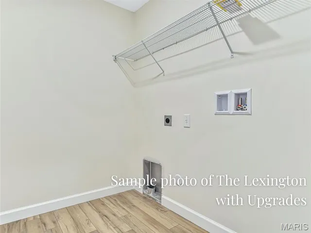 $415,950 | 347 Jenny Court, Waterloo, IL 62298