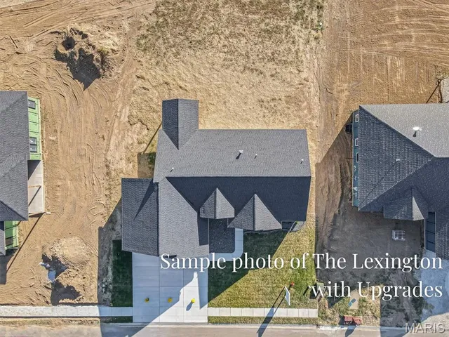 $415,950 | 347 Jenny Court, Waterloo, IL 62298