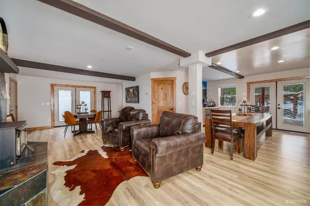 $1,260,000 | 1232 Ute Street, South Lake Tahoe, CA 96150