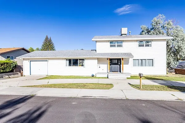 $399,500 | 230 Jade Street, Rock Springs, WY 82901