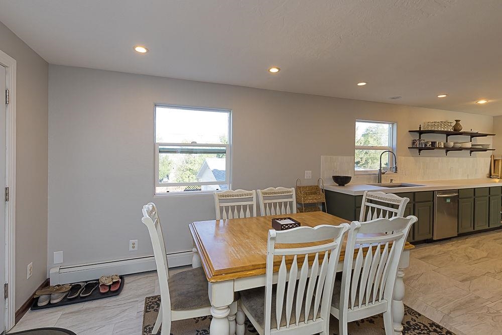 230 Jade Street Rock Springs, WY 82901 - Photo 8 of 47