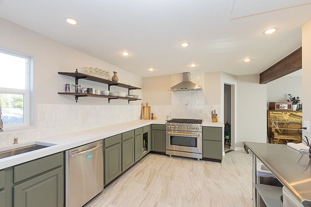 230 Jade Street Rock Springs, WY 82901 - Photo 10 of 47