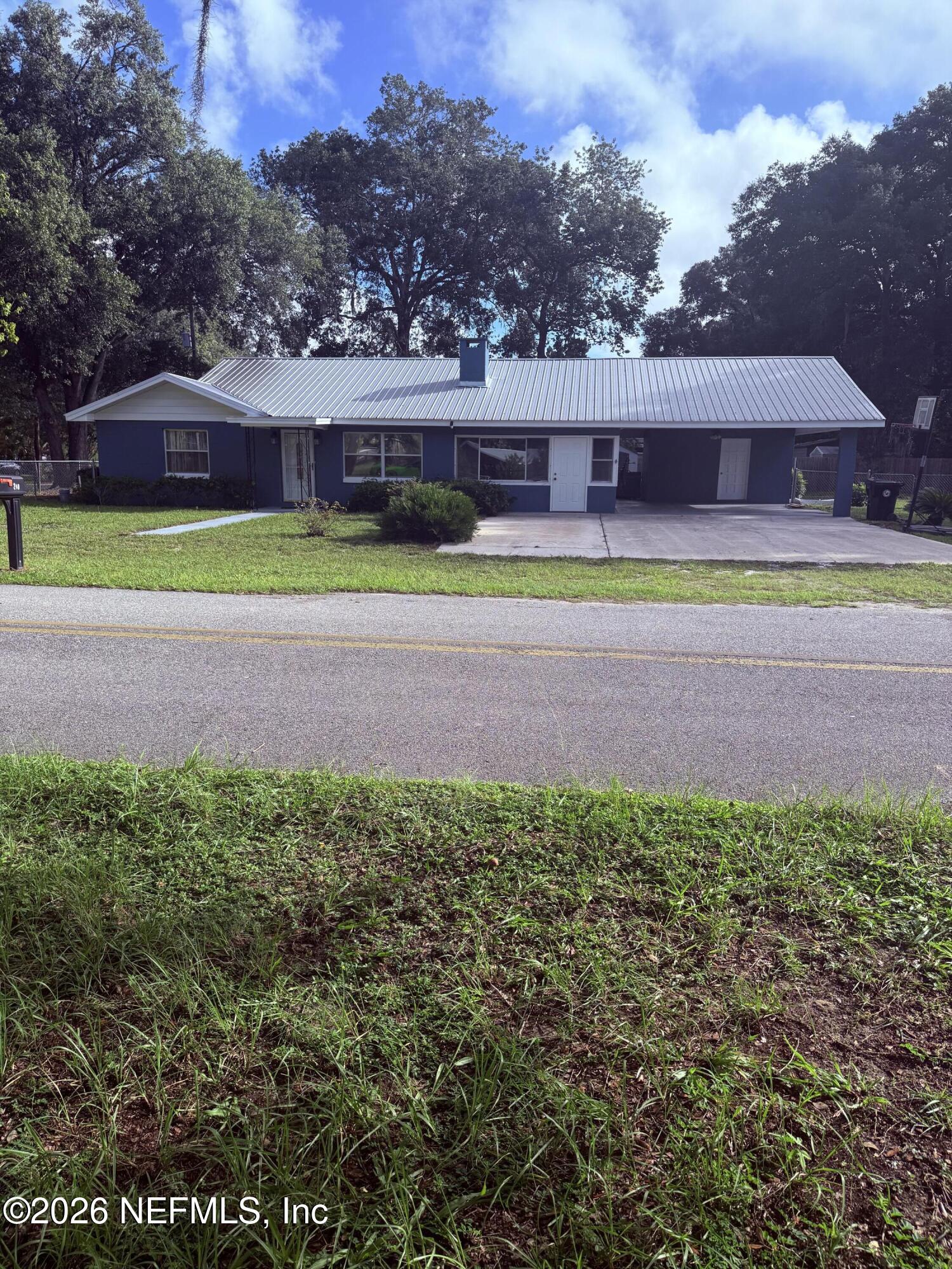 240 Southwest Pecan Street Keystone Heights, FL 32656 - Photo 1 of 16 photos