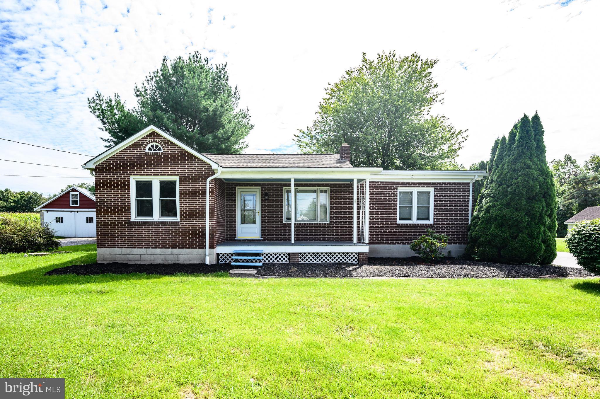 135 Hunterstown Road Gettysburg, PA 17325 - Photo 1 of 25