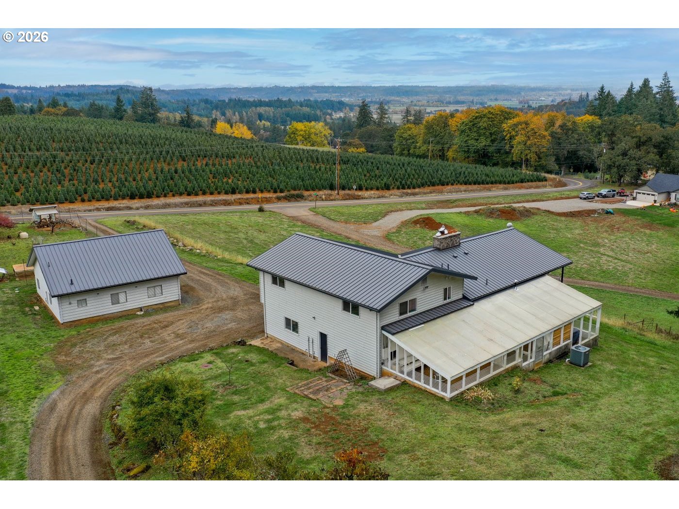 10854 Summit Loop Road Southeast Turner, OR 97392 - Photo 33 of 35 a view of swimming pool and lake view