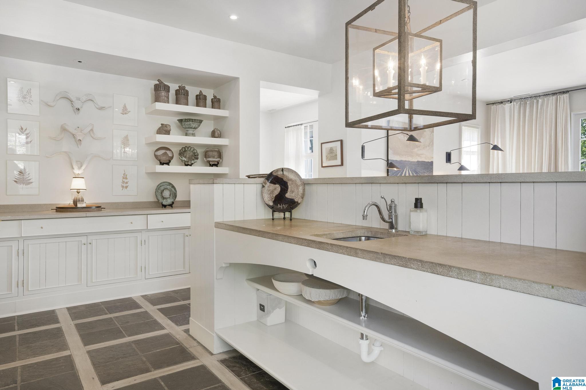 2708 Abingdon Road Birmingham, AL 35243 - Photo 21 of 83 Gallery Image 21