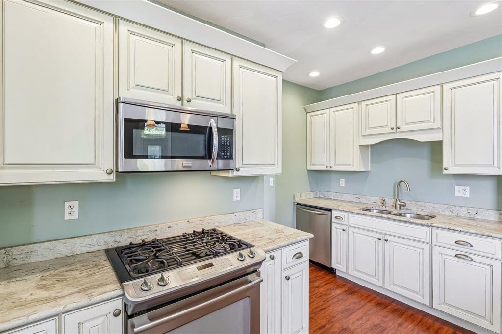 4111 Brownsville Road Pittsburgh, PA 15227 - Photo 17 of 34