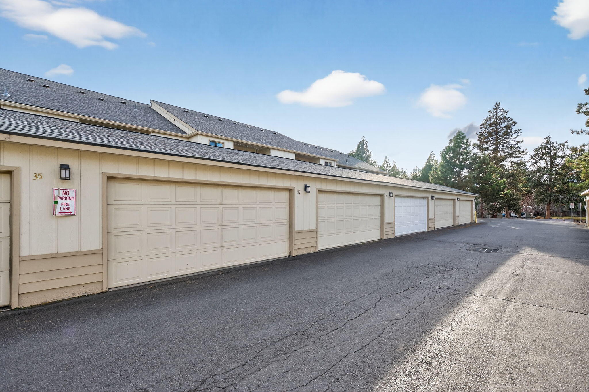 1050 Northeast Butler Market Road, Unit 36 Bend, OR 97701 - Photo 42 of 45