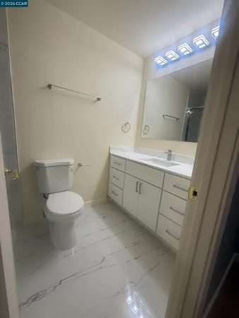 $2,100 | 1591 Ellis Street, Unit 220, Concord, CA 94520