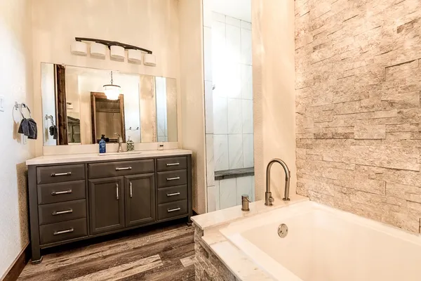 $752,000 | 201 Ash Juniper Way, Bertram, TX 78605