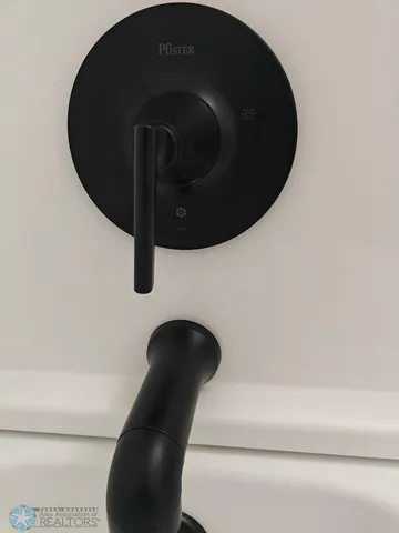 $255,000 | 1309 16th Avenue South, Moorhead, MN 56560