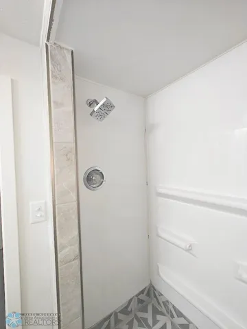 $255,000 | 1309 16th Avenue South, Moorhead, MN 56560