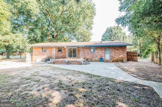 $150,000 | 500 Northside Drive, Warner Robins, GA 31093