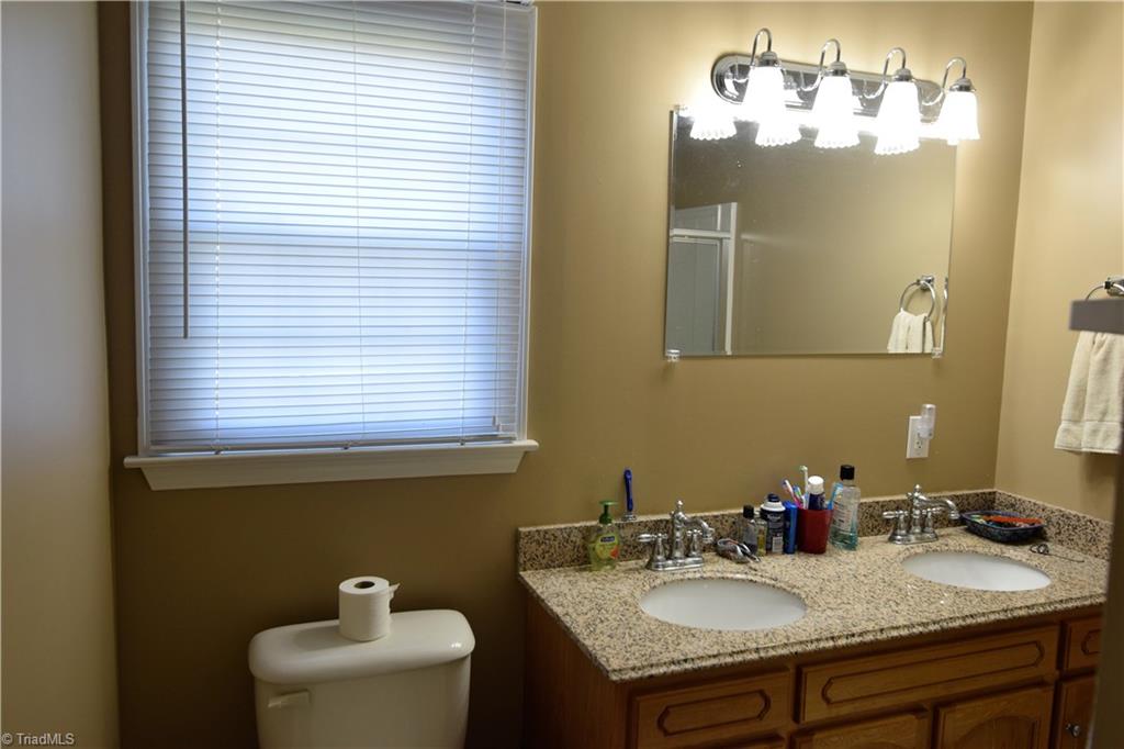 207 Shoals Road Pinnacle, NC 27043 - Photo 8 of 13 Gallery Image 8