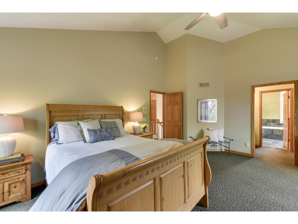 6618 Cherokee Trail West Eden Prairie, MN 55344 - Photo 12 of 22 Gallery Image 12