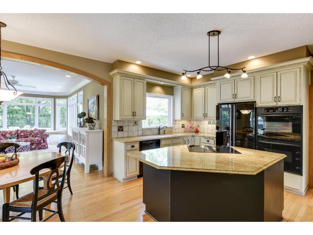 6618 Cherokee Trail West Eden Prairie, MN 55344 - Photo 7 of 22 Gallery Image 7
