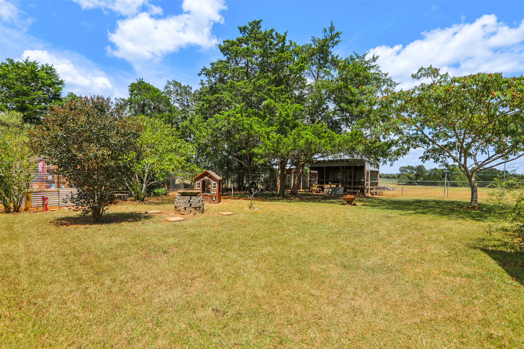 372 Hofferek Road Rosanky, TX 78953 - Photo 28 of 40 View of yard