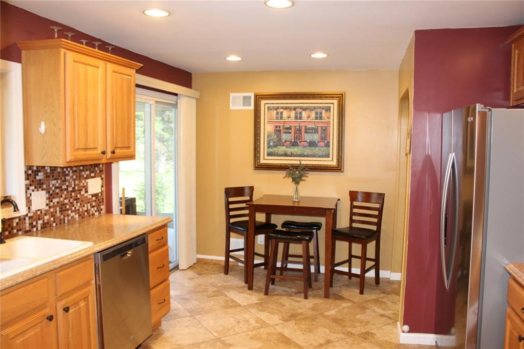 322 North Duffy Road Butler, PA 16001 - Photo 8 of 22 Gallery Image 8