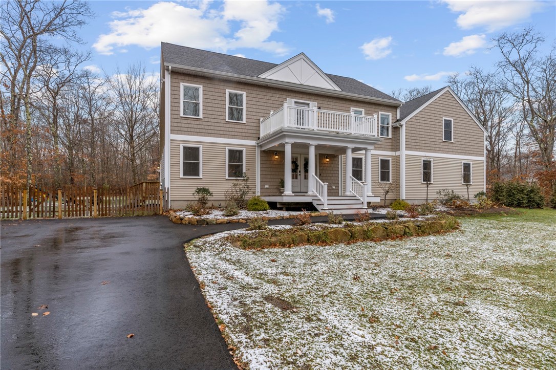 660 Lake Road Tiverton, RI 02878 - Photo 3 of 50