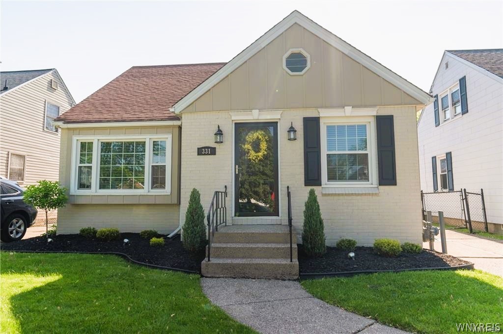 331 Rosedale Boulevard Amherst, NY 14226 - Photo 1 of 1 Gallery Image 1