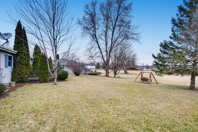 904 South Cooper Road New Lenox, IL 60451 - Photo 25 of 27