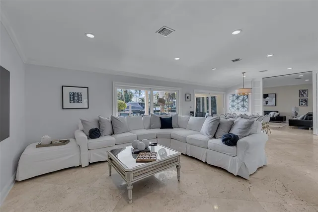 $24,995 | 272 Imperial Lane, Lauderdale-by-the-Sea, FL 33308