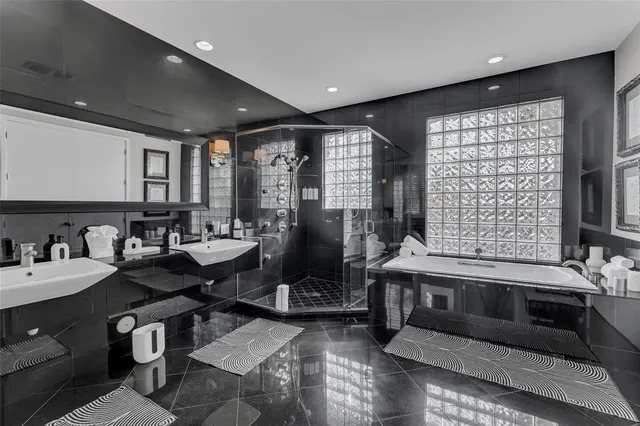 $24,995 | 272 Imperial Lane, Lauderdale-by-the-Sea, FL 33308