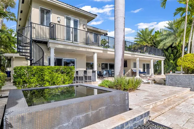 $24,995 | 272 Imperial Lane, Lauderdale-by-the-Sea, FL 33308