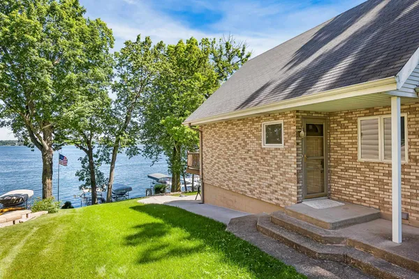 $1,459,000 | W1188 Spring Grove Road, Ripon, WI 54971