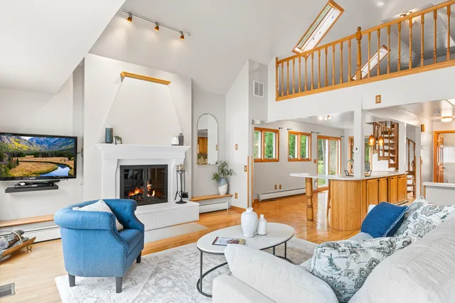 $1,459,000 | W1188 Spring Grove Road, Ripon, WI 54971