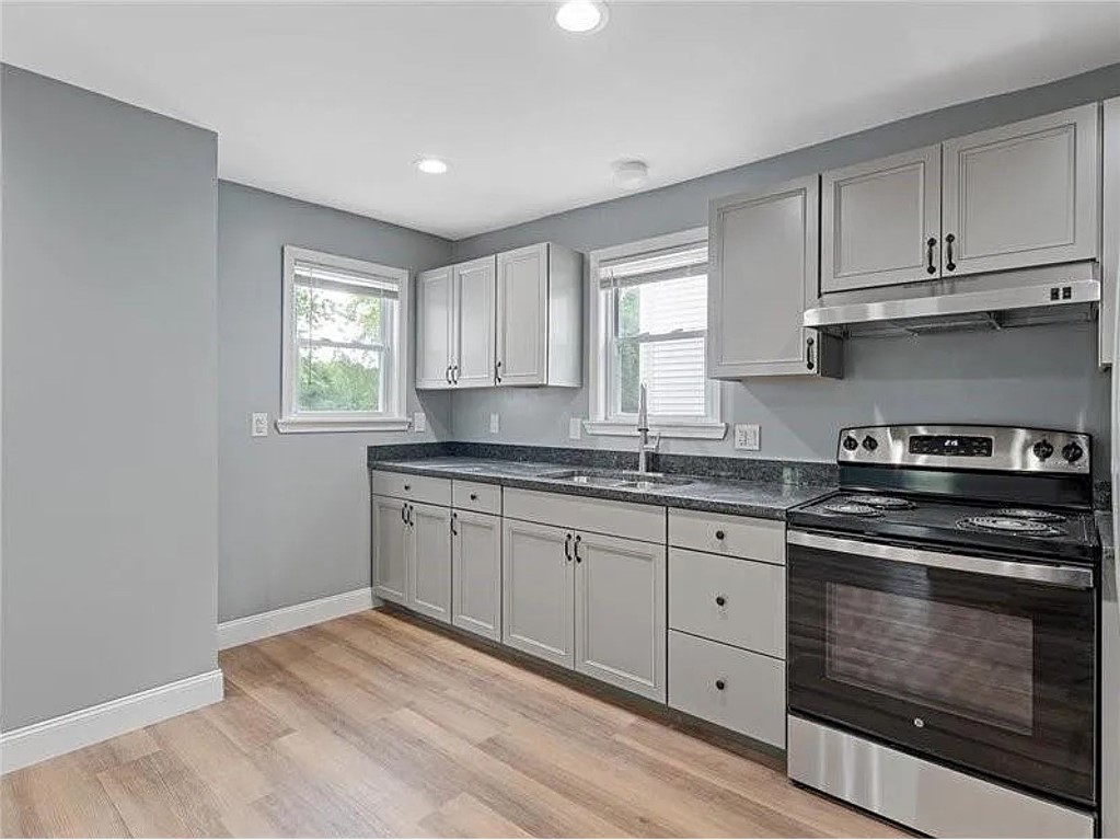 71 1st Avenue, Unit 2 Woonsocket, RI 02895 - Photo 2 of 13