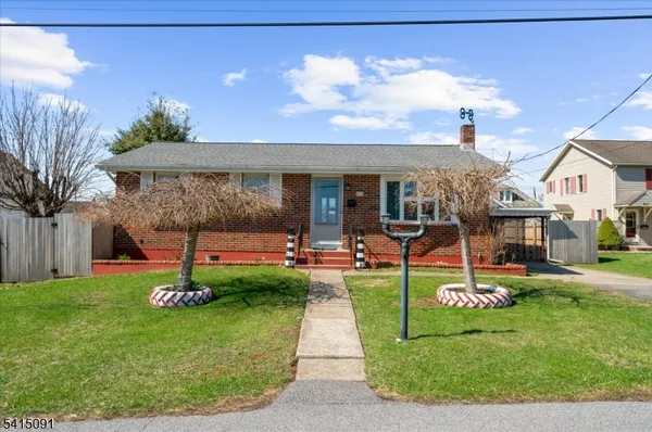 $357,999 | 903 4th Avenue, Alpha, NJ 08865