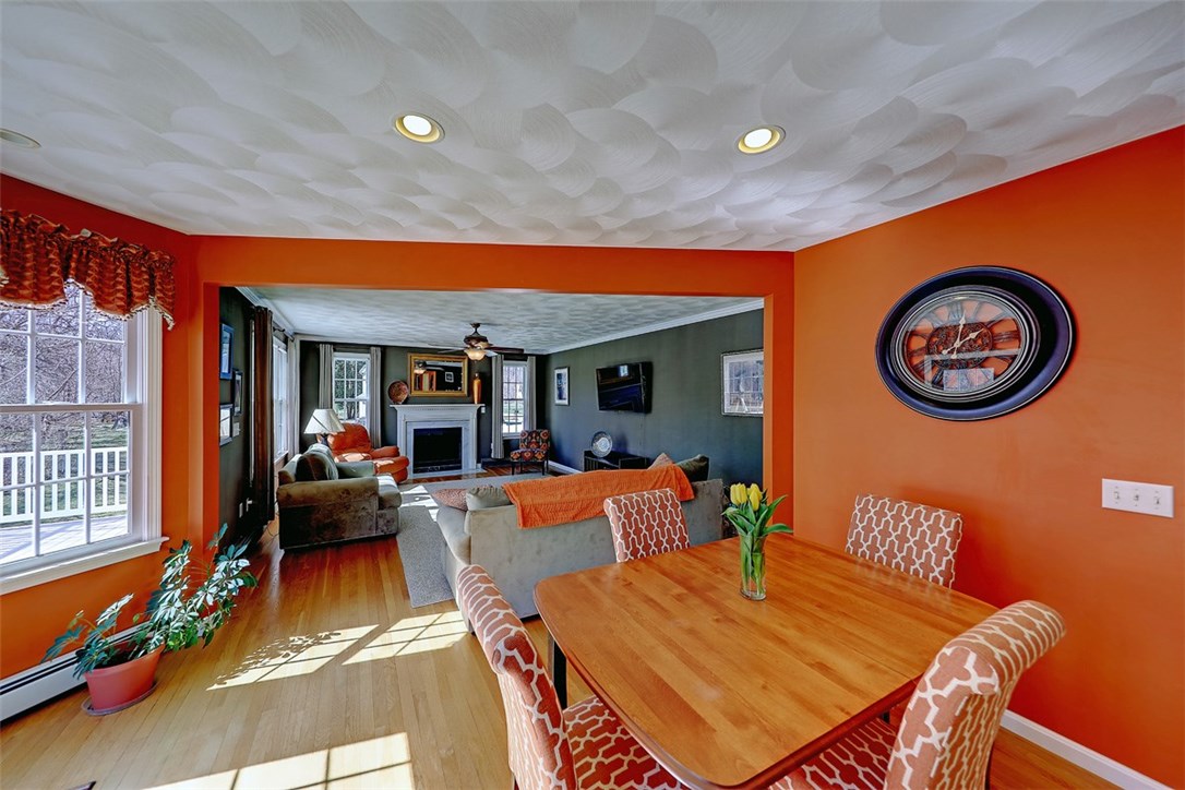 18 Windsong Road Cumberland, RI 02864 - Photo 16 of 40