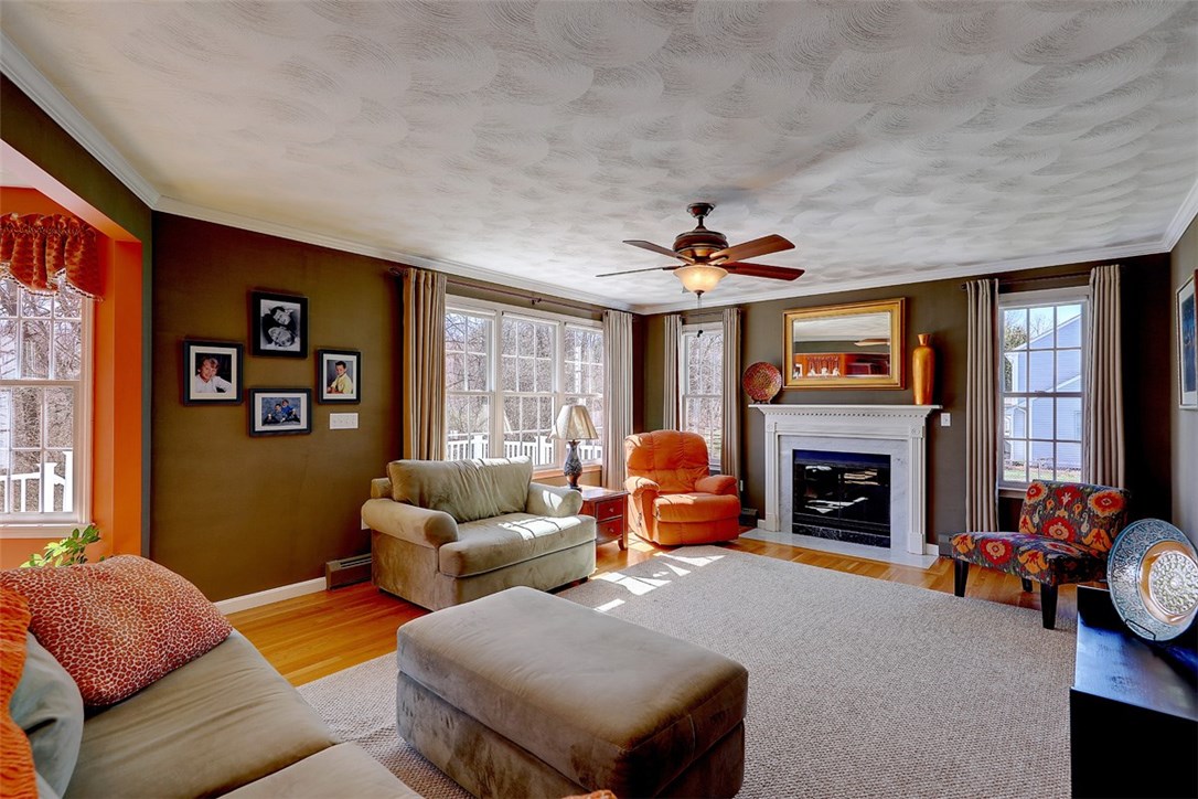 18 Windsong Road Cumberland, RI 02864 - Photo 18 of 40