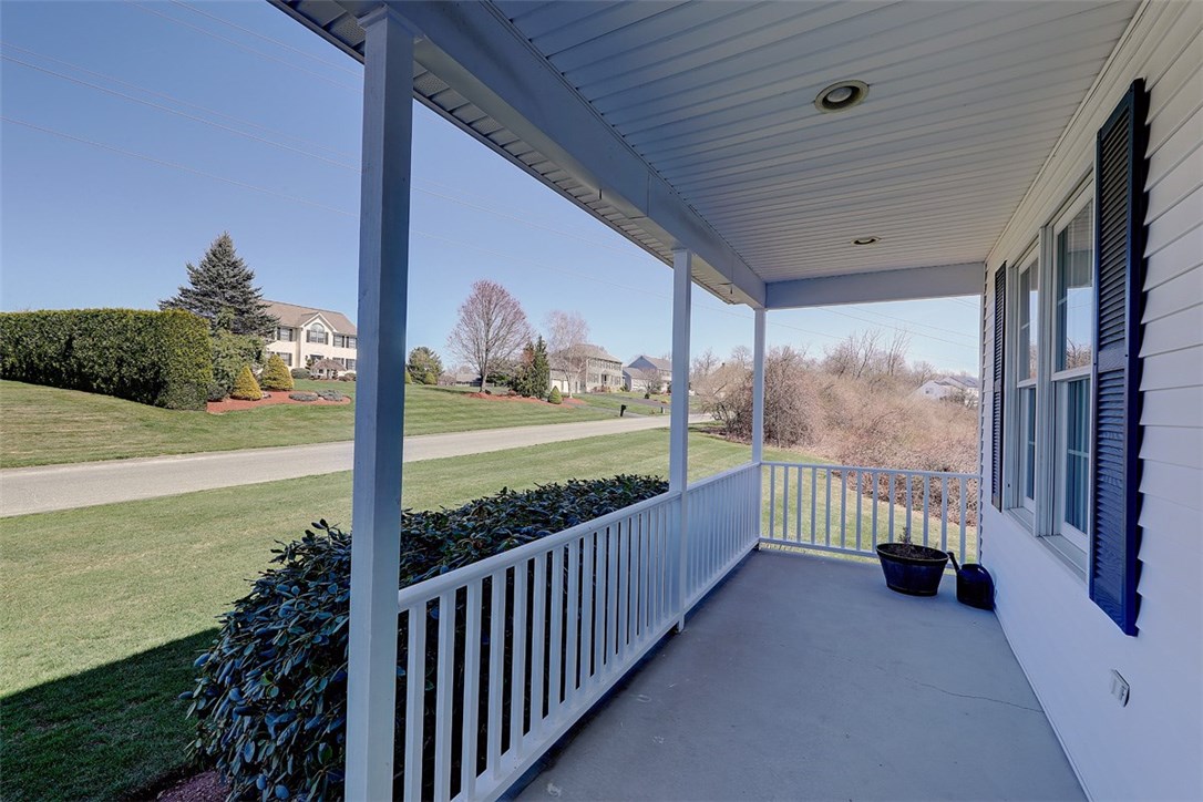 18 Windsong Road Cumberland, RI 02864 - Photo 3 of 40