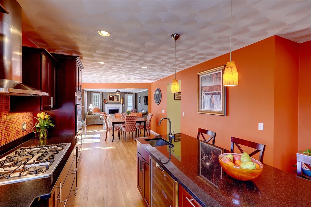 18 Windsong Road Cumberland, RI 02864 - Photo 10 of 40