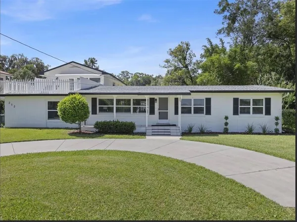 $1,600,000 | 212 West 1st Avenue, Windermere, FL 34786