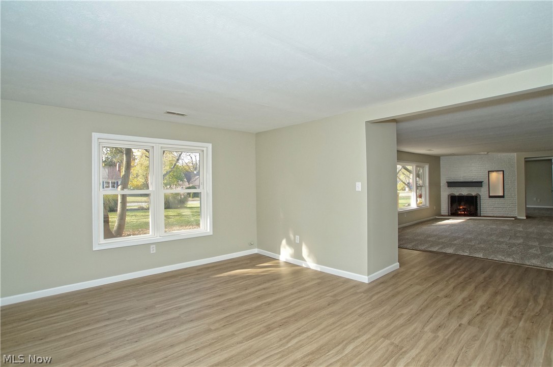 8063 Middlesex Road Mentor, OH 44060 - Photo 5 of 35 The huge family room can be used as flex space. Perfect for a large dining area, living space or children's play room.