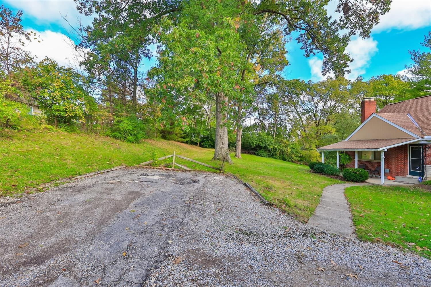 7930 Perry Street Cincinnati, OH 45231 - Photo 31 of 32 Gallery Image 31