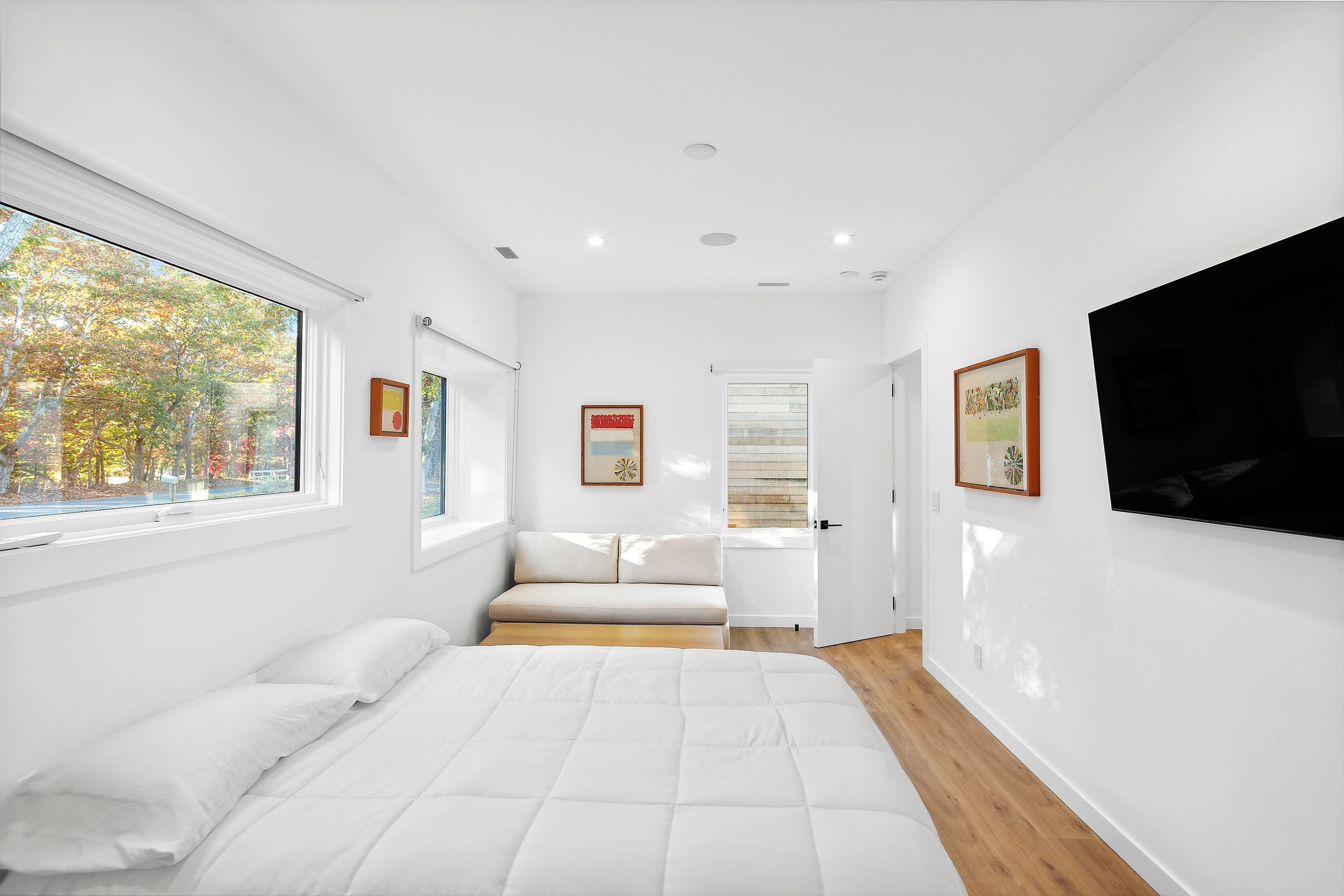 17 Fenmarsh Road East Hampton, NY 11937 - Photo 8 of 14