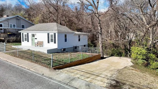 $179,900 | 211 North 9th Street, Festus, MO 63028