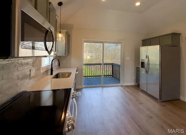 $179,900 | 211 North 9th Street, Festus, MO 63028