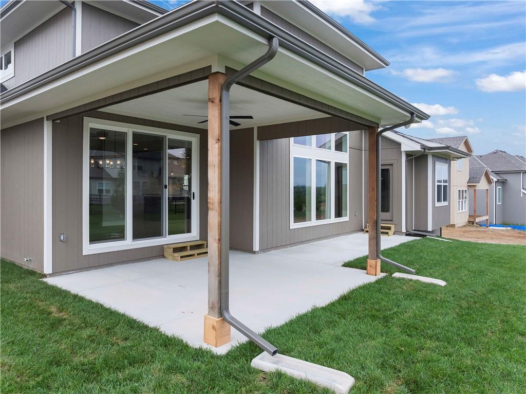 8013 Round Prairie Street Shawnee, KS 66218 - Photo 37 of 65