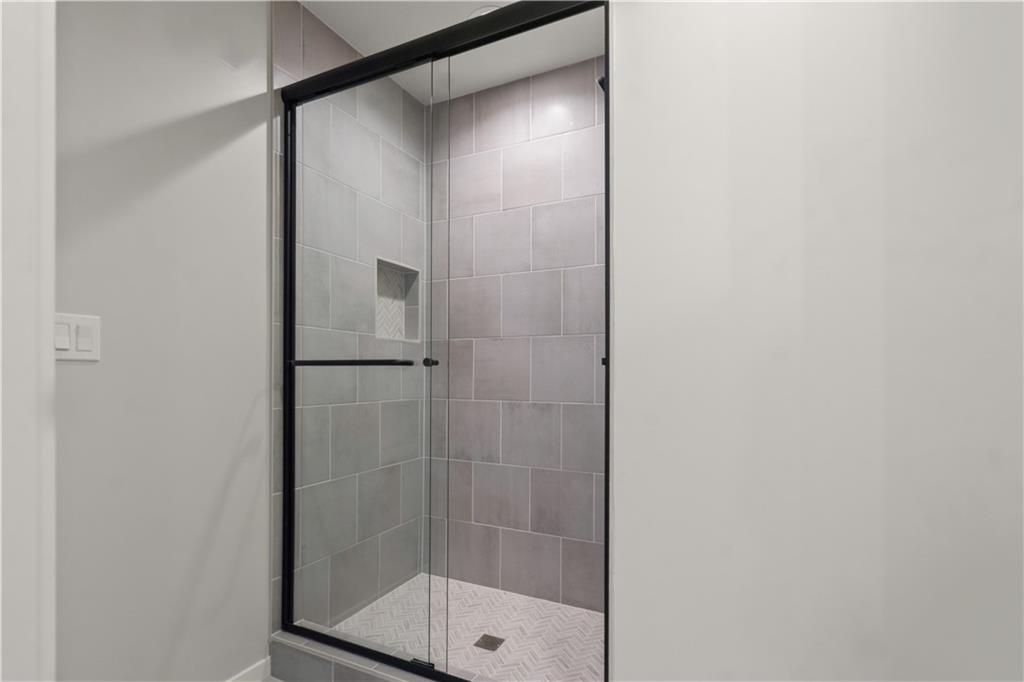 8013 Round Prairie Street Shawnee, KS 66218 - Photo 51 of 65