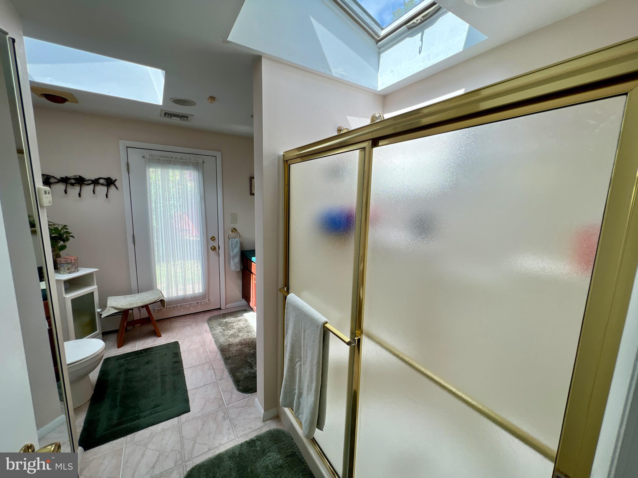 741 Greendale Road York, PA 17403 - Photo 29 of 45 Master Bath