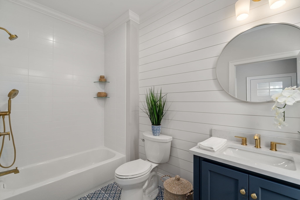 5 Damon Road, Unit 13 Medfield, MA 02052 - Photo 20 of 29 Gallery Image 20