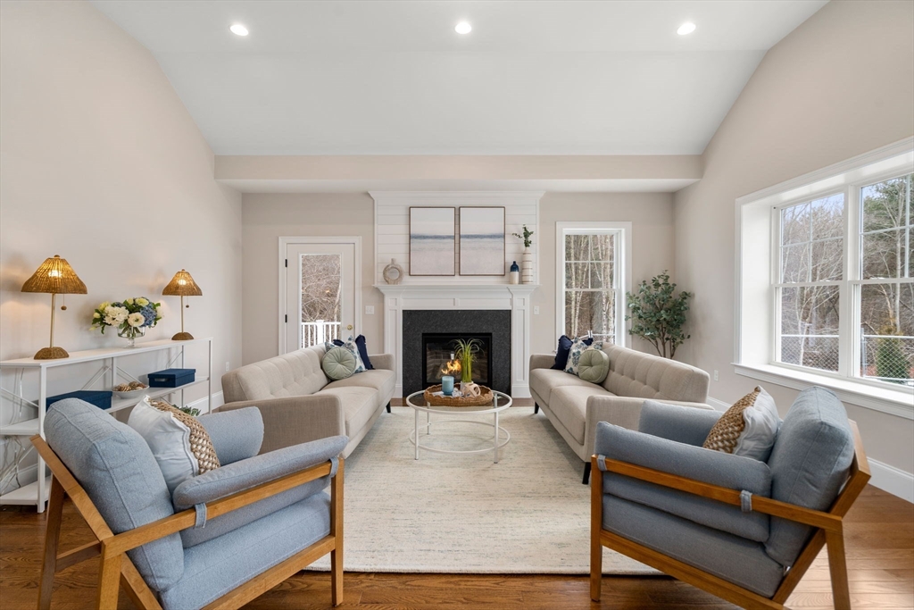 5 Damon Road, Unit 13 Medfield, MA 02052 - Photo 10 of 29 Gallery Image 10