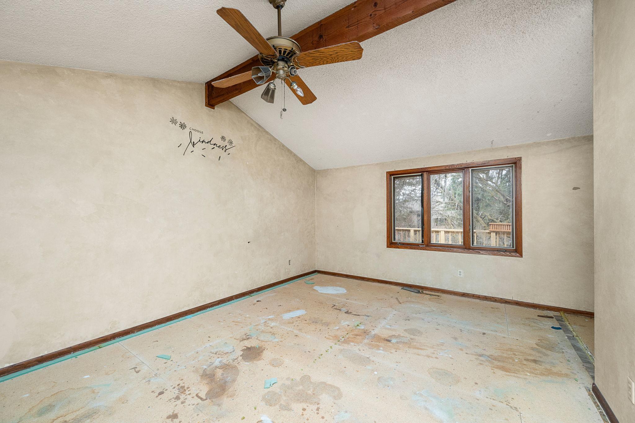 14315 Embry Path Apple Valley, MN 55124 - Photo 2 of 20