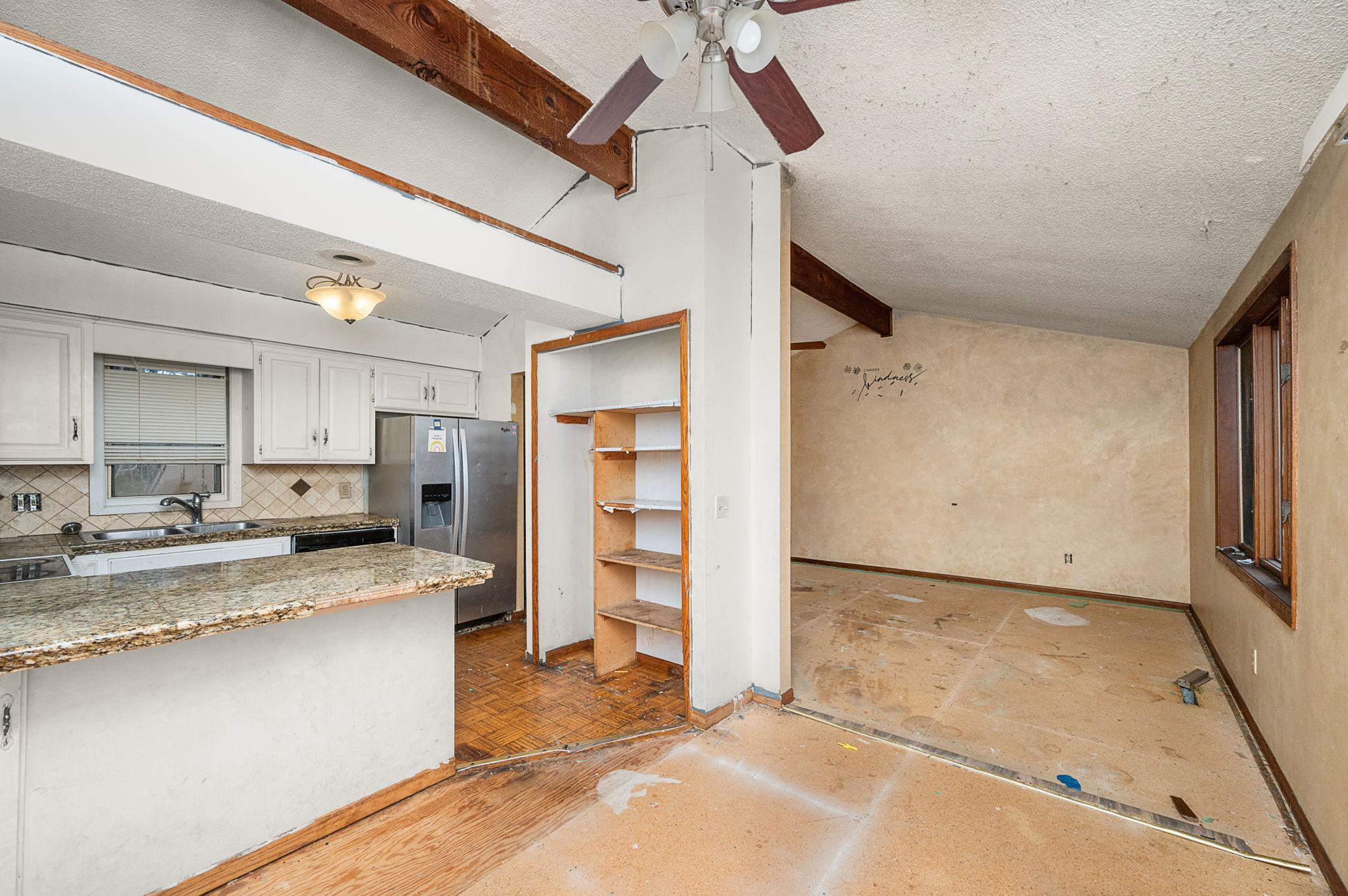 14315 Embry Path Apple Valley, MN 55124 - Photo 7 of 20